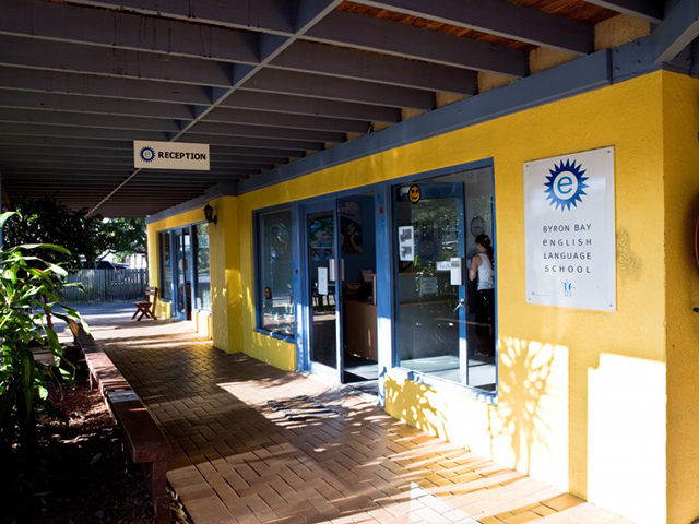 byronbay_bbels02