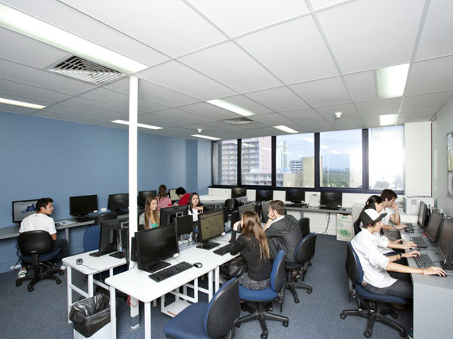 gc_embassy06