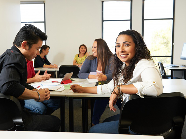 Navitas English, Perth