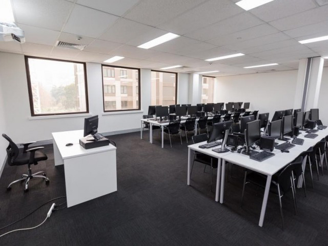 sydney_cci06