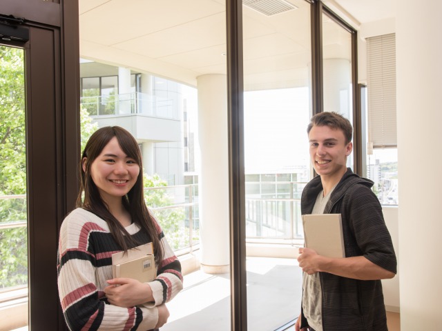 Q4.学校に通う期間の目安を教えてください。