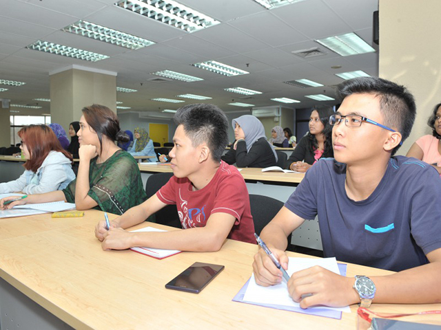 mys_unirazak09