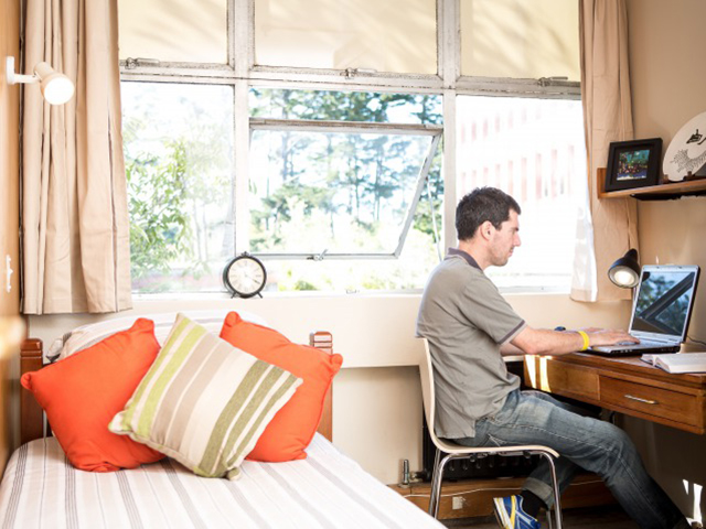 auckland_ais15