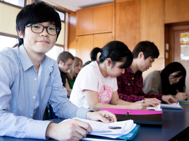 Auckland Institute of Studies, St Helens (AIS)