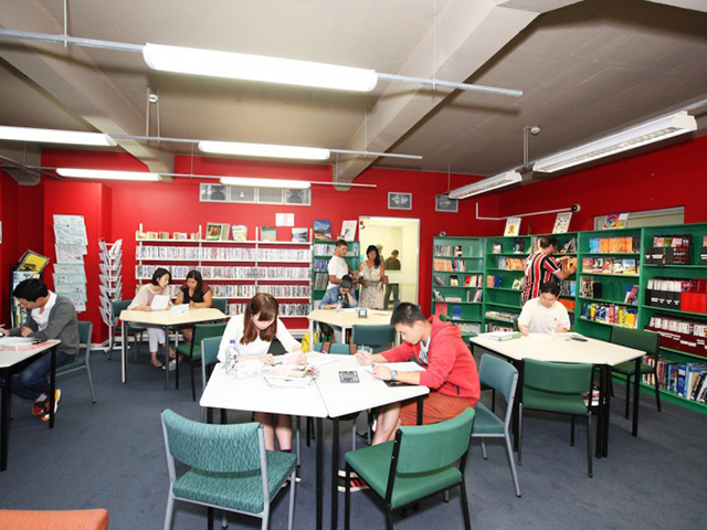auckland_crown10