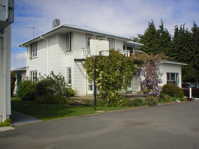 rotorua_rela02