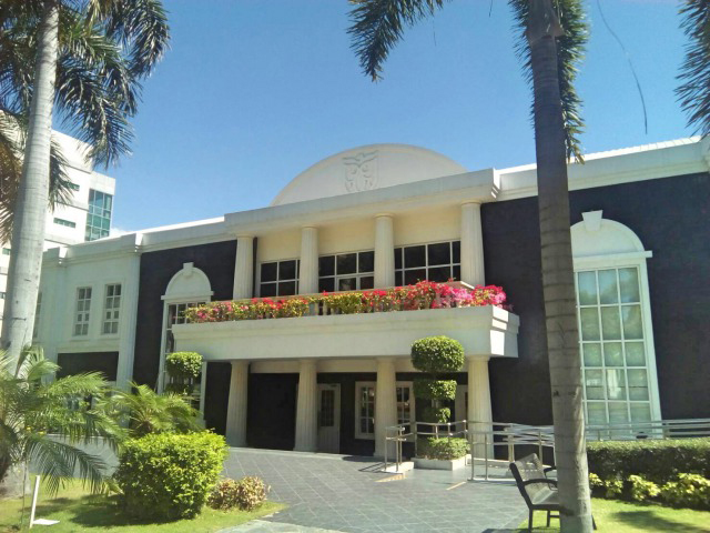 Enderun College02