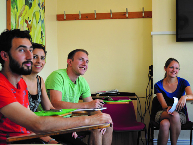 Tti School of English