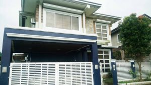 purple house