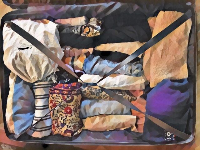 スーツケースの中身ってどんな感じ 引き算して荷物を詰めてみよう 留学 ワーキングホリデーなら留学ドットコム