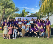 Boracay COCO English Academyでの卒業式写真(集合写真)