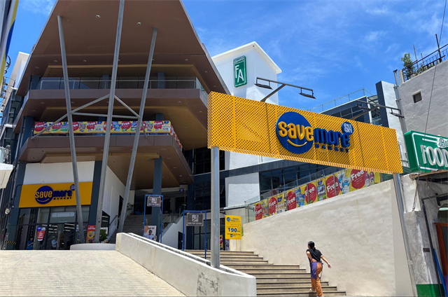 Savemore Boracay Food Alleyの外観