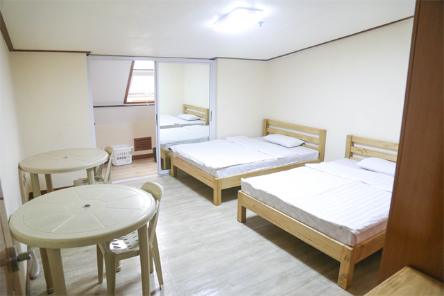 SHARED TYPE（4～5LDKの共同生活タイプ） の写真2