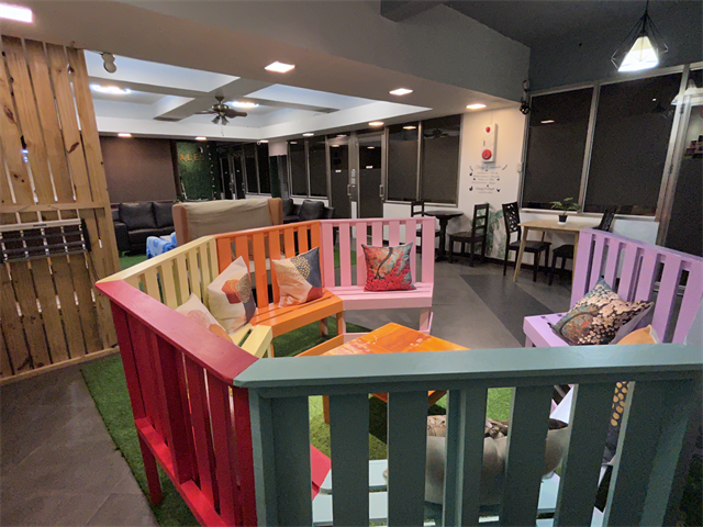 学生ラウンジ写真4