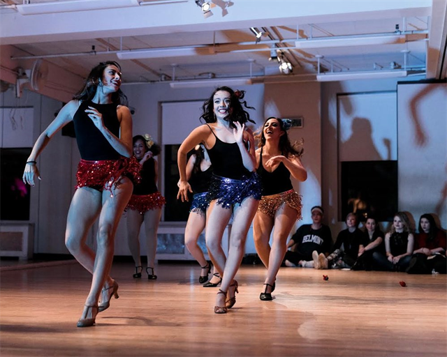 ダンス留学のダンススクールレッスン風景4