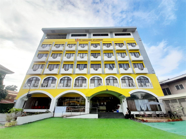 IU English Academyの外観